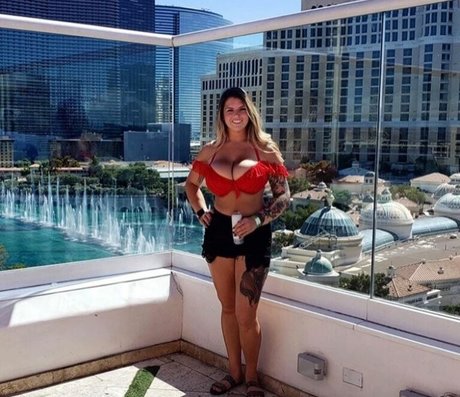 Chelsea Hammill 完璧なスター 写真