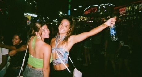 Emma R B 最高のモデル 写真