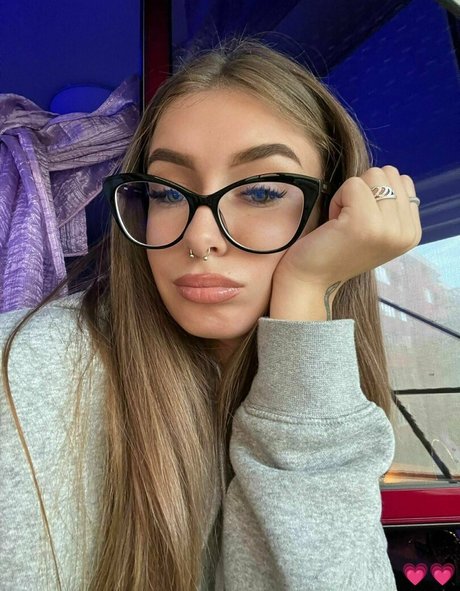 巨乳義母OnlyFans ホット 写真