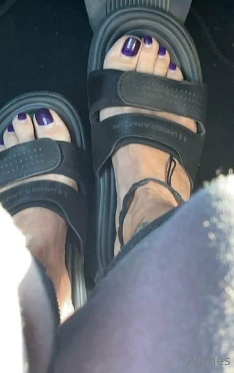 ajonesfeet 完璧なモデル 画像