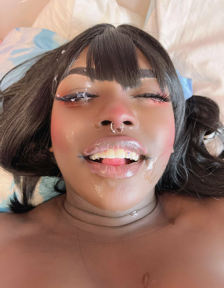 sungypsy ヌードのポルノスター 写真