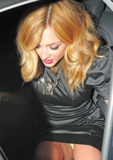 Fearne Cotton 裸の女優 画像