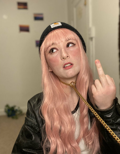 巨根ゲイOnlyFans 可愛い 写真