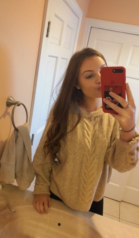 Leah Booth ポルノスター 裸 画像