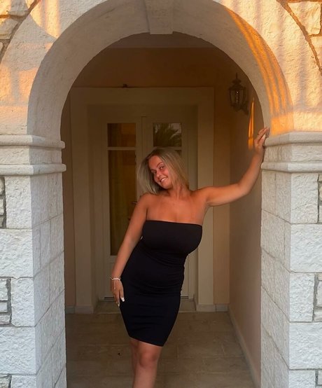 Leah Booth ヌードモデル 写真