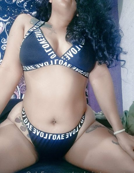 malcriadamonster 完璧なモデル 画像