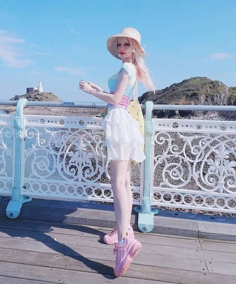 Kimmy Kimochi ポルノ女優 写真