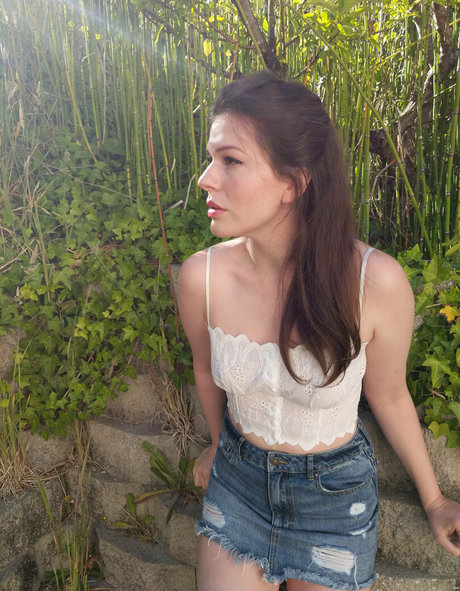 callaq xxxモデル 写真