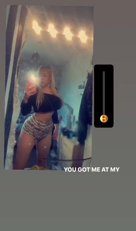 Emma H アダルトスター 写真