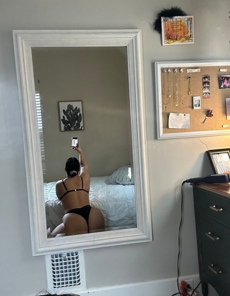 おばあちゃんの熟女OnlyFans セクシー裸 ギャラリー