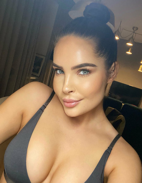 kalmanbaby ポルノ女優 写真