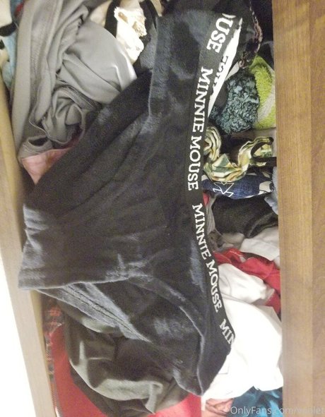 フィットネスインフルエンサーオンリーファンズ アートヌード ギャラリー