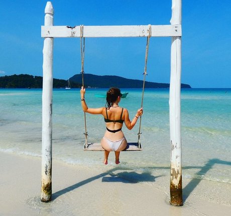 アラブのティーンズオンリーファンズ セックス 画像