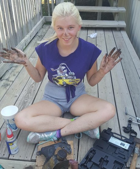 マイクロTバックOnlyFans パーフェクト 写真