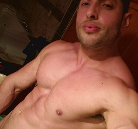 イギリスのプッシーOnlyFans 無料エロ 写真