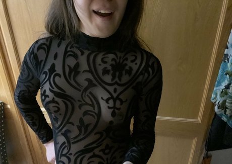 ロシアのお母さんOnlyFans 可愛い ギャラリー