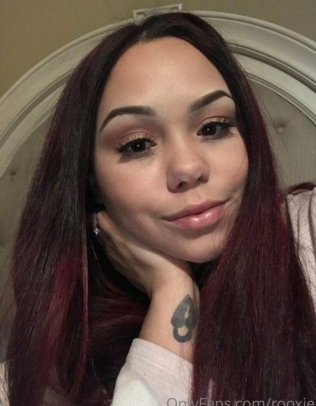 rooxie ポルノスター ヌード 写真