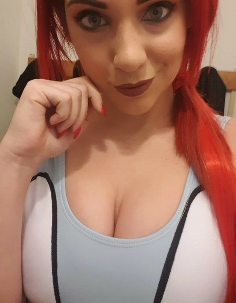 足ヌードオンリーファンズ セクシーヌード 写真