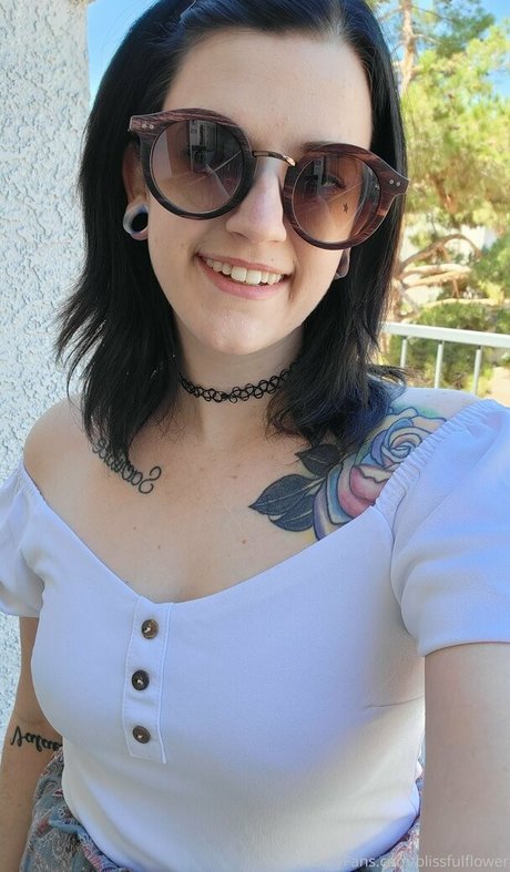 blissfulflower トップ女優 ギャラリー