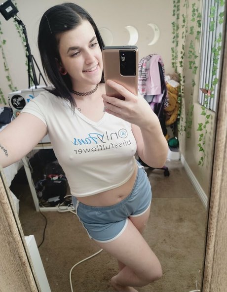 blissfulflower 高品質モデル 写真