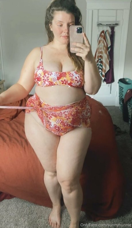 Sunnyhunnie ポルノスター ベスト 写真