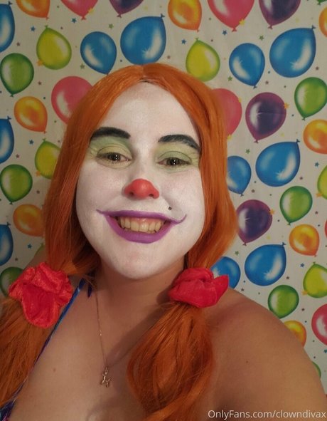 clowndivax ポルノスター ホット 写真