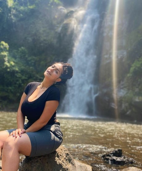 Noam L ポルノスター セクシー ギャラリー