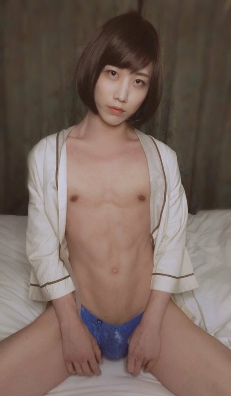 ブロンドビキニOnlyFans トップ 写真