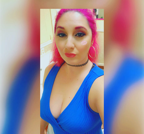 ティーンランジェリーOnlyFans ヌード 画像