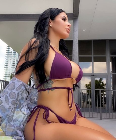 Yadydiva 裸のポルノスター 写真