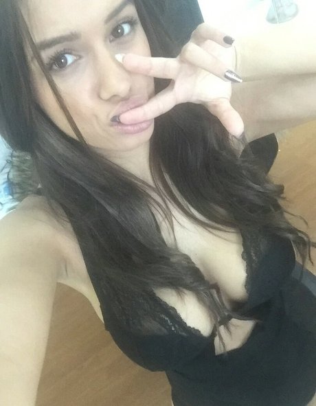 小さな猫OnlyFans 無料アダルト 写真