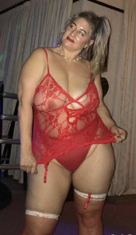 巨乳の乗馬OnlyFans えろた 画像