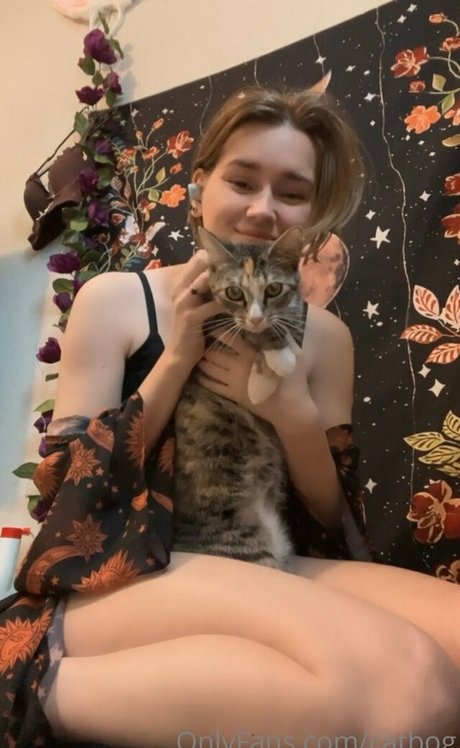 catbog ポルノスター 可愛い 写真