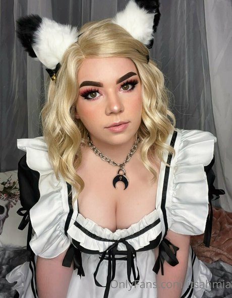 itsahmia スター ヌード 写真