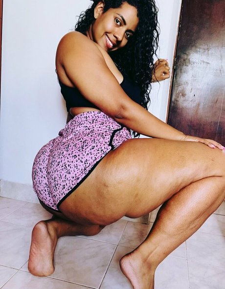 巨乳 パイズリ OnlyFans 無料ポルノ ギャラリー