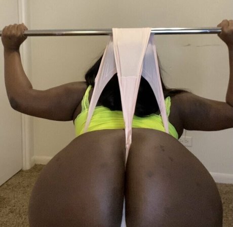 曲線美の女の子オンリーファンズ アートポルノ アーカイブ