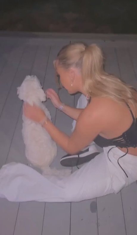 妊娠中のアジア人オンリーファンズ HD アーカイブ