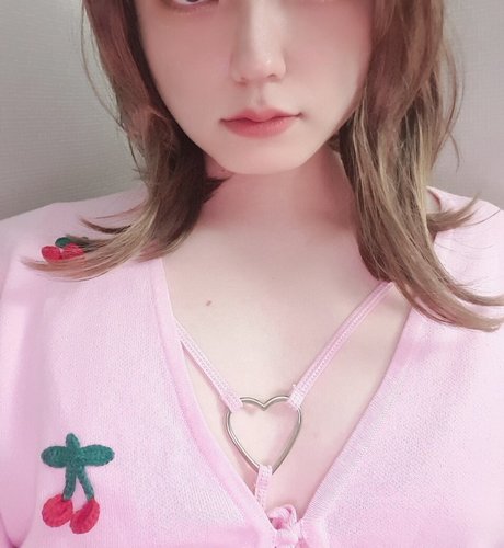 ijes1121 独占女優 写真