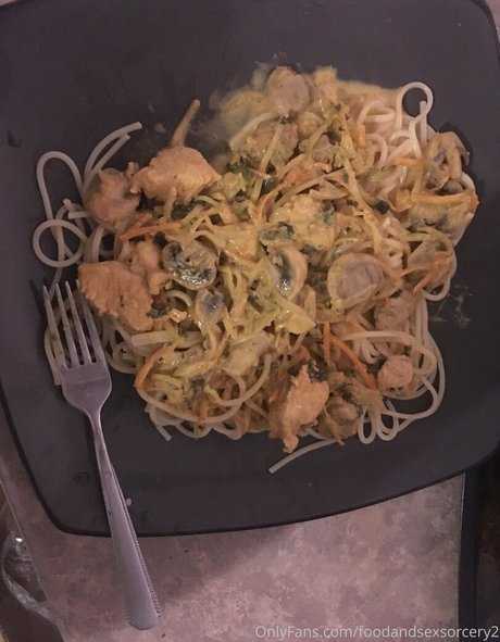 foodandsexsorcery2 スター 裸 写真