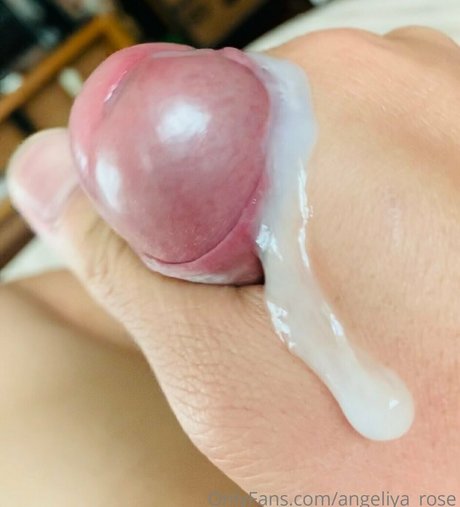 大きな乳首オンリーファンズ トップ ギャラリー