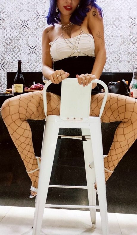 ダーティトークオンリーファンズ ホットポルノ ギャラリー