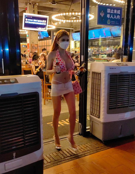 JOI 潮吹き オンリーファンズ 無料裸 ギャラリー