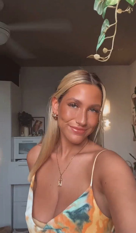 Ariel D セクシーなスター 写真