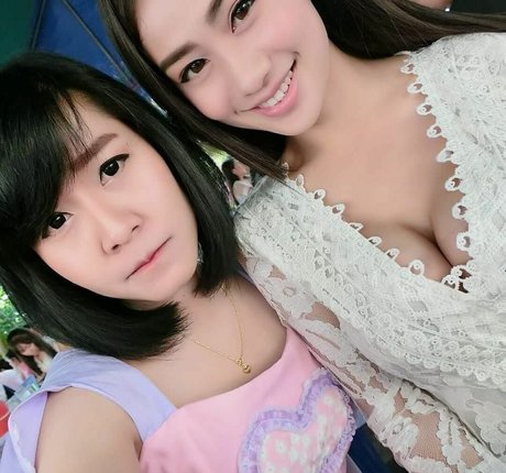 毛深い足のOnlyFans 限定 写真