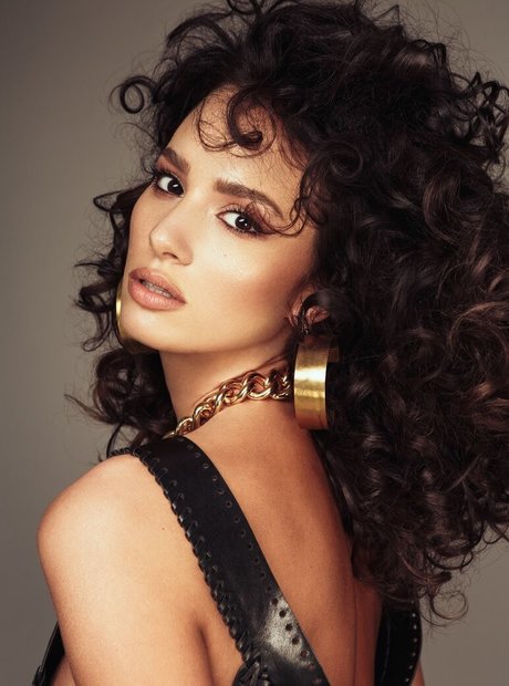 Magdalena Perlinska ポルノスター 美しい 画像