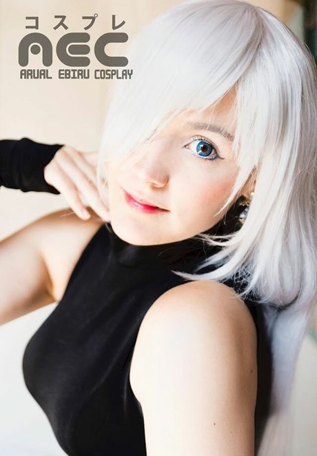 Arual Ebiru Cosplay 最高の女優 画像