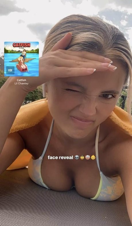 Alma Persson ヌードモデル 写真