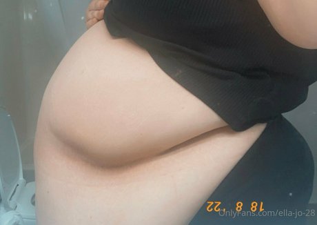 ella jo 28 アダルトモデル 写真