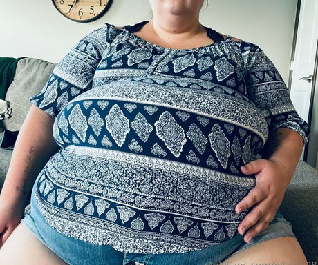 ella jo 28 トップスター 画像