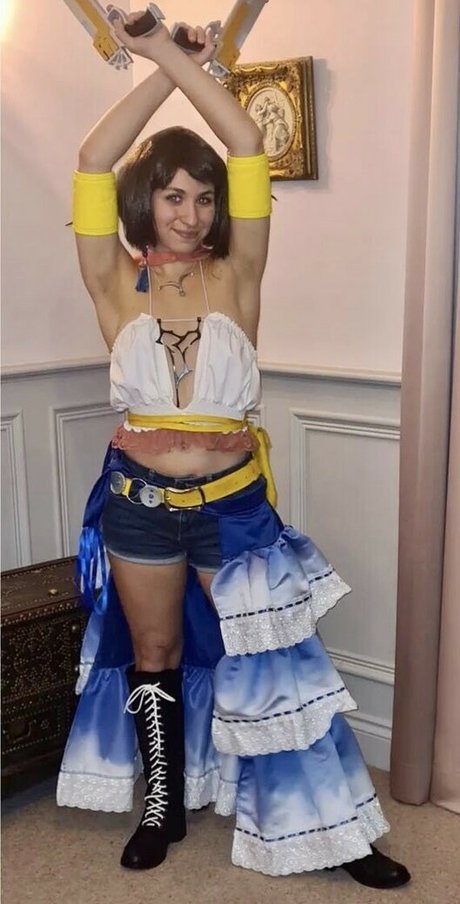 アンバー・オンリーファンズ トップ 写真